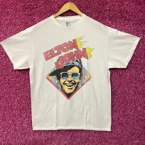 Elton John Vintage Style Graphic T-shirt Large